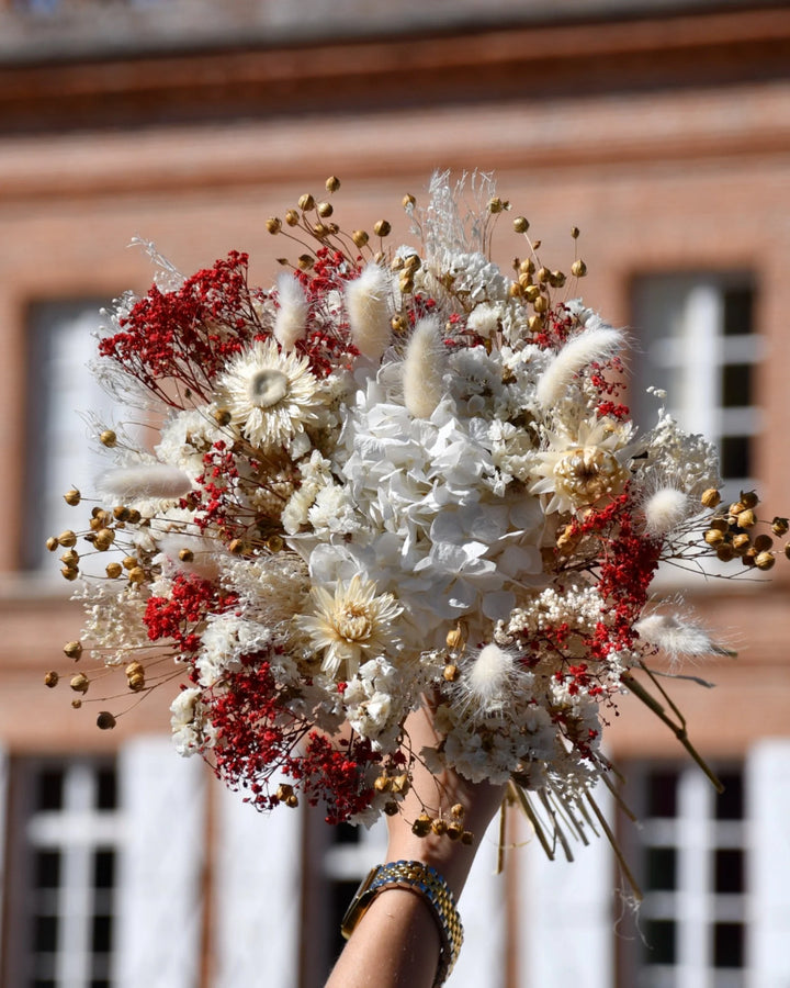 Bouquet de fleurs séchées rouge et blanc