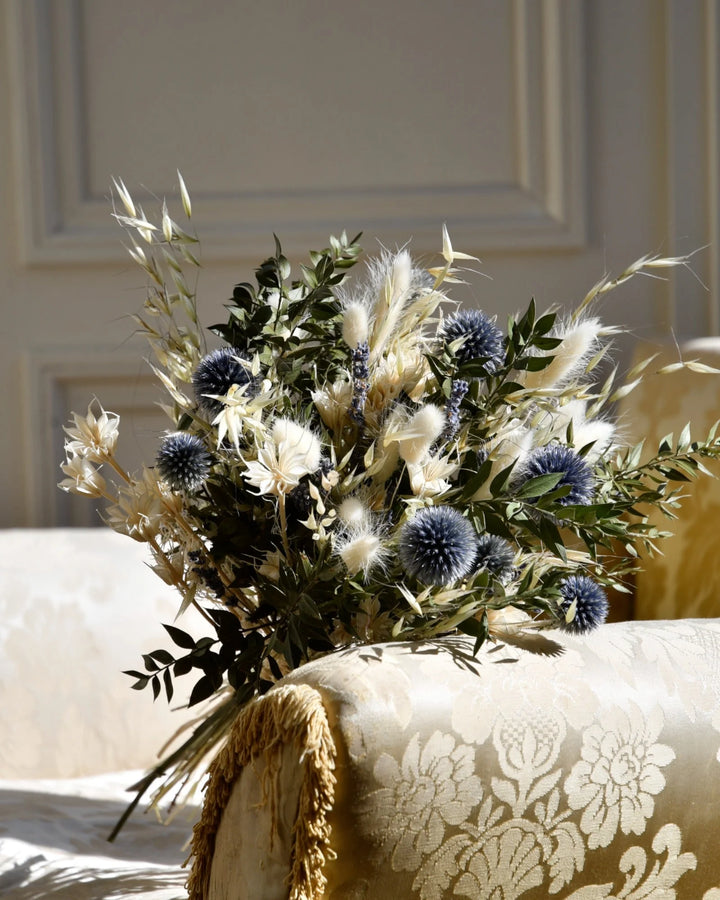 Bouquet de fleurs séchées vert, bleu et blanc