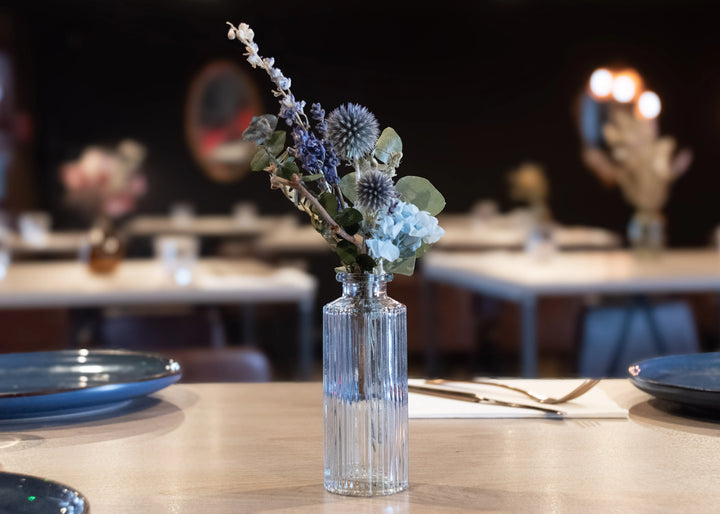 Décoration pour restaurant, végétale et naturelle bleue
